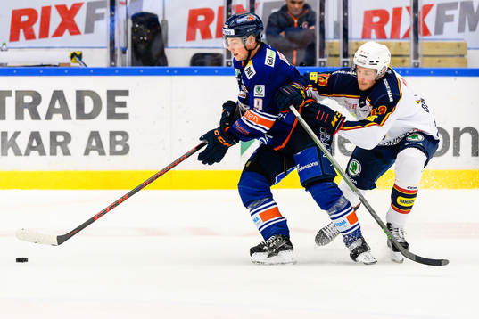 Växjös Victor Stjernborg och Djurgårdens Rasmus Bengtsson