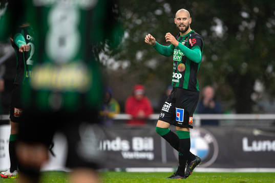 Varbergs Robin Simovic deppar