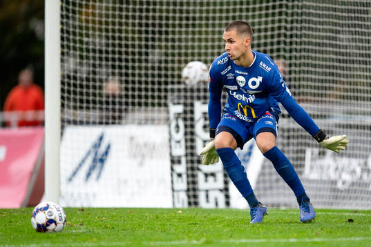 Degerfors målvakt Alfie Malik Whiteman