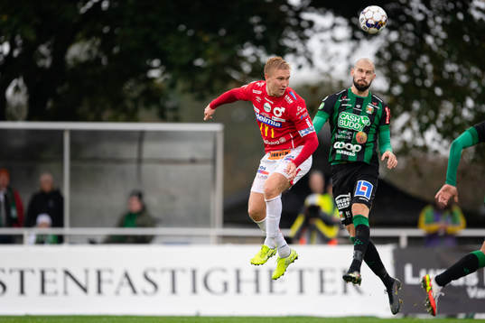 Degerfors Oliver Ekroth och Varbergs Robin Simovic