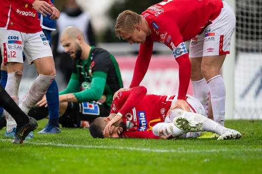 Degerfors Sean Sabetkar har ont