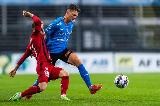 Östersunds Henrik Bellman och Halmstads Samuel Kroon
