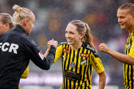 Häckens Elin Rubensson och Rosengårds Caroline Seger