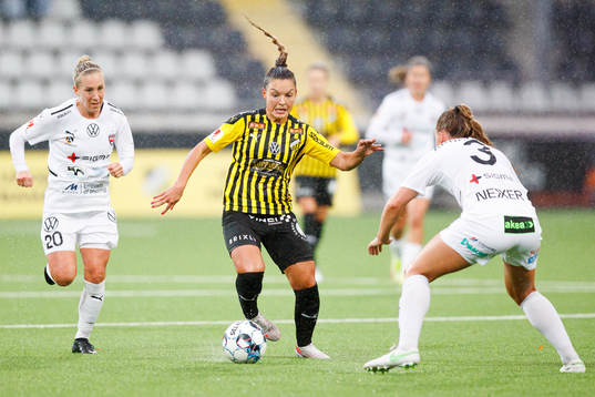 Rosengårds Stefanie Sanders och Häckens Johanna Rytting