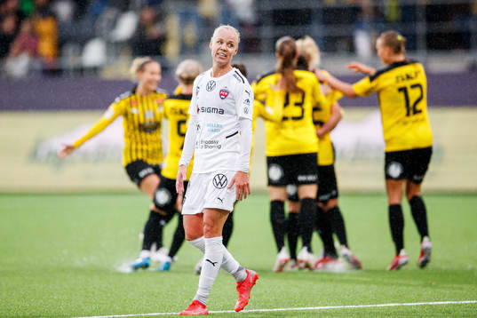 Rosengårds Caroline Seger deppar