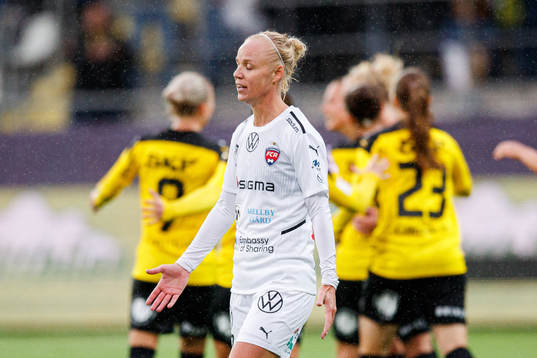 Rosengårds Caroline Seger deppar