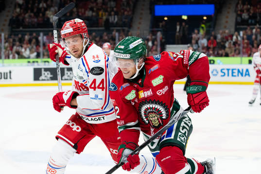 Timrås Jacob Blomqvist och Frölundas Max Friberg