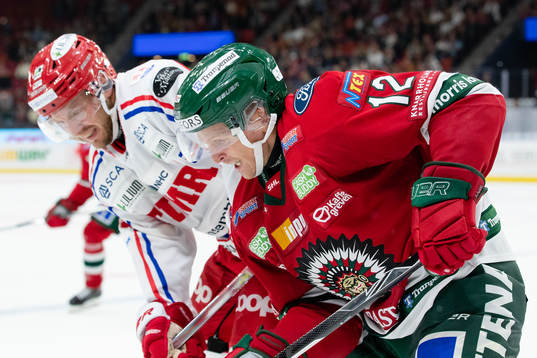 Timrås Jacob Blomqvist och Frölundas Max Friberg