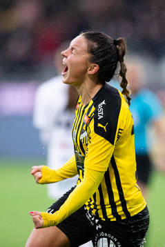 Häckens Johanna Rytting Kaneryd jublar