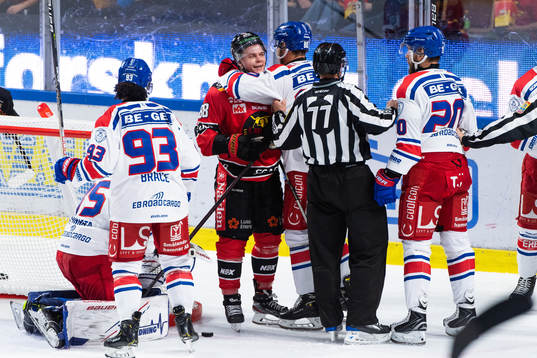 Luleås Joonas Rask och Oskarshamns Tomas Zohorna