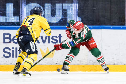 Södertäljes Rasmus Kahilainen och Moras Isak Pantzare