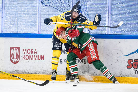Södertäljes Tobias Lindberg och Moras Isak Grarfve