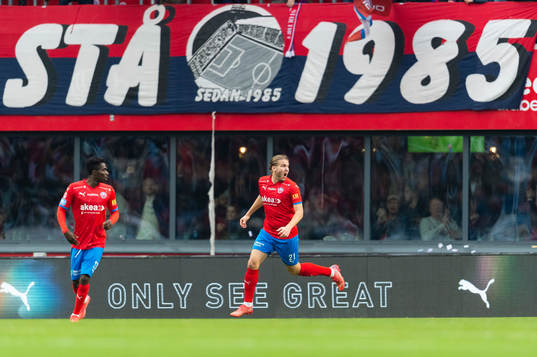 Helsingborgs Charlie Weberg jublar