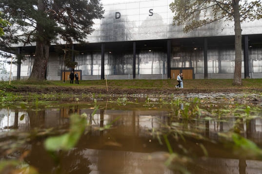Exteriör av Stadsparksvallen