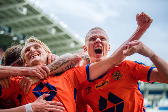 Erlend Segberg of Aalesund celebrates with Kristoffer Ramos