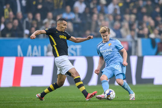 s Nabil Bahoui och Djurgårdens Hampus Finndell