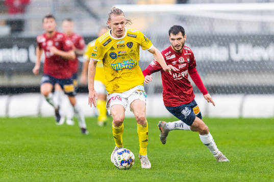 Falkenbergs Melker Nilsson och Örgrytes Anel Rashkaj