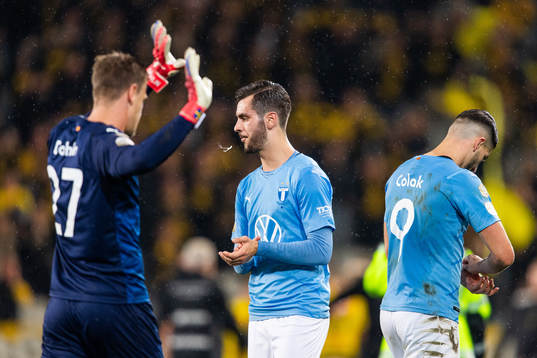 Malmö FFs Adi Nalic deppar
