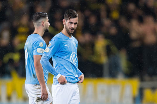 Malmö FFs Adi Nalic deppar