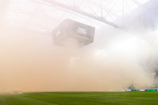 Rök på Friends Arena