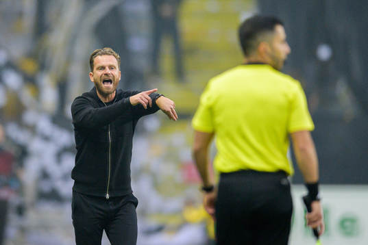 s tränare Bartosz Grzelak