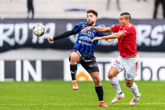 Sirius Moustafa Zeidan och Kalmars Romario Pereira Sipiao