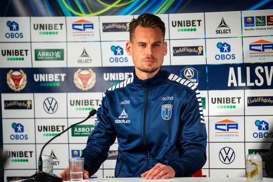 Sirius tränare Daniel Bäckström