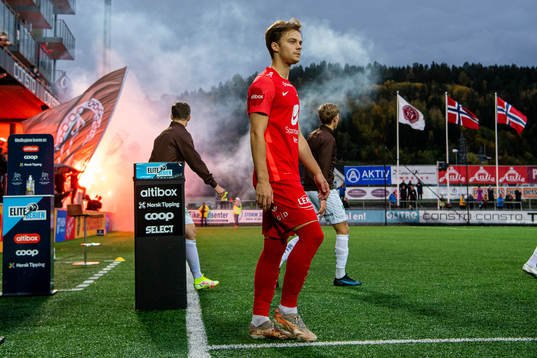 Felix Horn Myhre of Brann enters the pitch