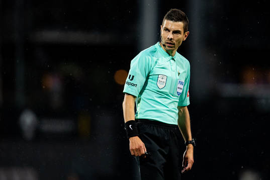 Tore Hansen, referee