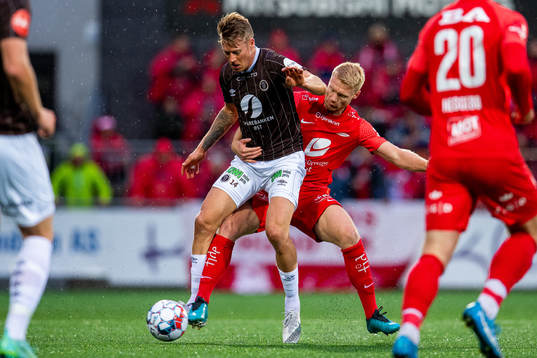 Kent Håvard Eriksen of Mjøndalen and Sivert Heltne Nilsen