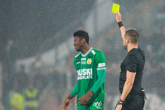 Hammarbys Aziz Mohammed Ouattara varnas av domare Victor
