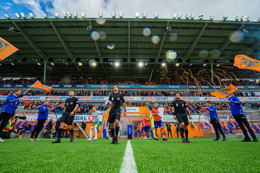 Kim Minh Nguyen, linesman, Svein Tore Sinnes, referee, and