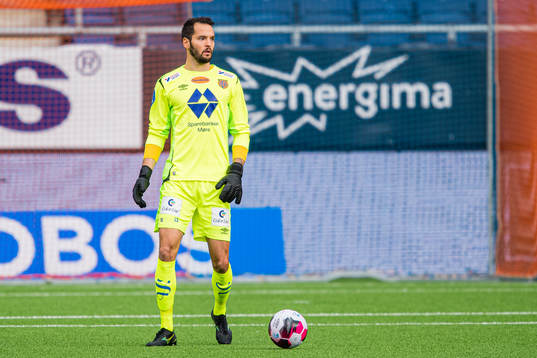 Goalkeeper Michael Lansing of Aalesund