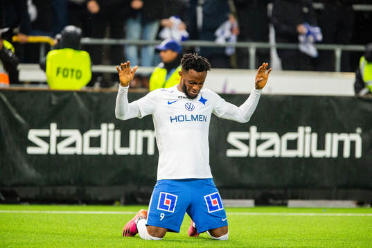IFK Norrköpings Samuel Adegbenro jublar