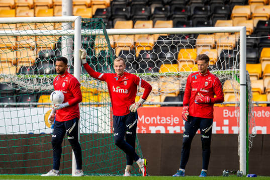 Goalkeepers Sten Grytebust, Viljar Myhra and Ørjan