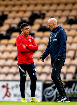 Mohamed Elyounoussi and Ståle Solbakken, head coach of the