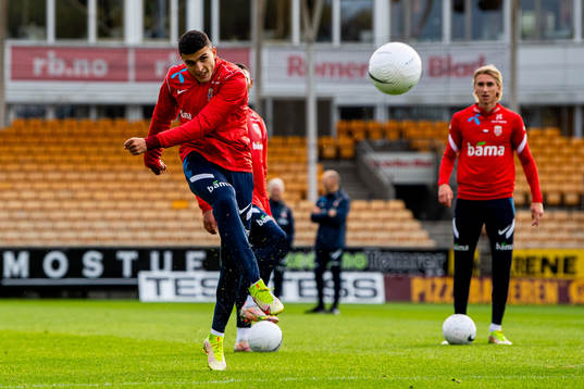 Mohamed Elyounoussi of the Norwegian national football team