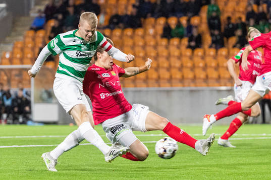 Bläddra bland fler bilder av Fotboll, Superettan, Västerås SK - GAIS