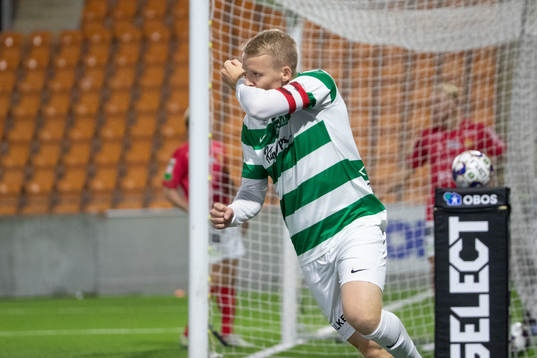 Västerås Simon Johansson jublar