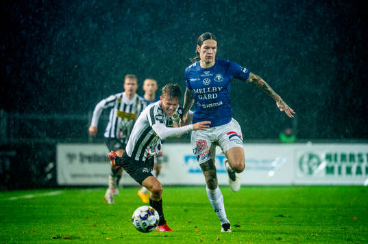 Trelleborgs Isak Jönsson mot Landskronas Oscar Petersson