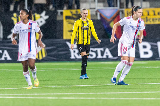 Filippa Curmark of Häcken looks dejected