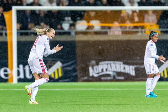 Ada Hegerberg of Lyon is substituted