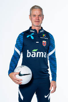 Are Hokstad, team manager of the Norwegian national