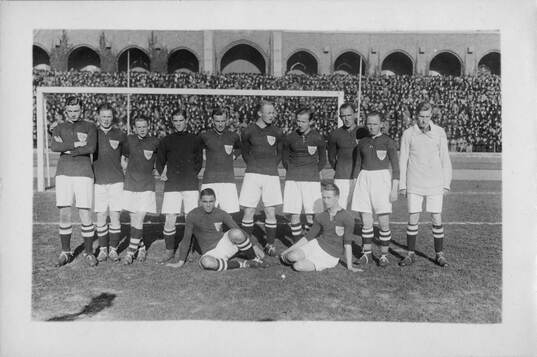 Danmarks lag mot Sverige. 6 oktober 1921