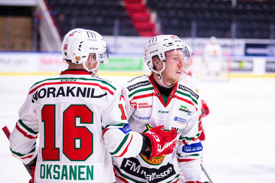 Moras  Emil Oksanen och Isac Andersson