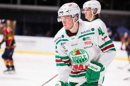 Rögles Oskar Stål Lyrenäs