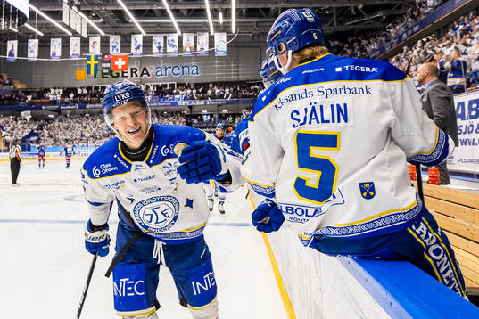 Leksands Emil Heineman jublar
