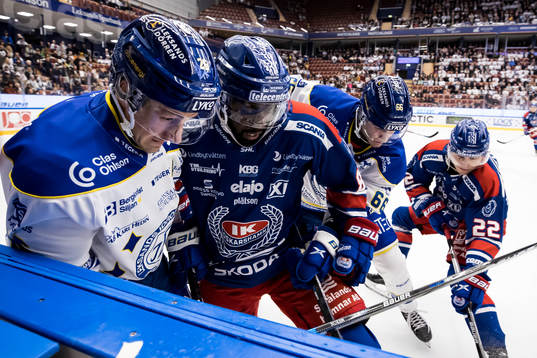 Leksands Patrik Norén och Oskarshamns Daniel Muzito -