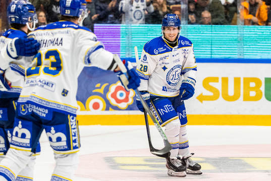 Leksands Justin Kloos jublar