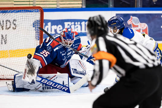 Oskarshamns målvakt Joe Cannata